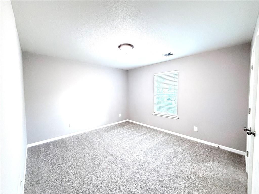4303 NE 85th Terrace — photo 20
