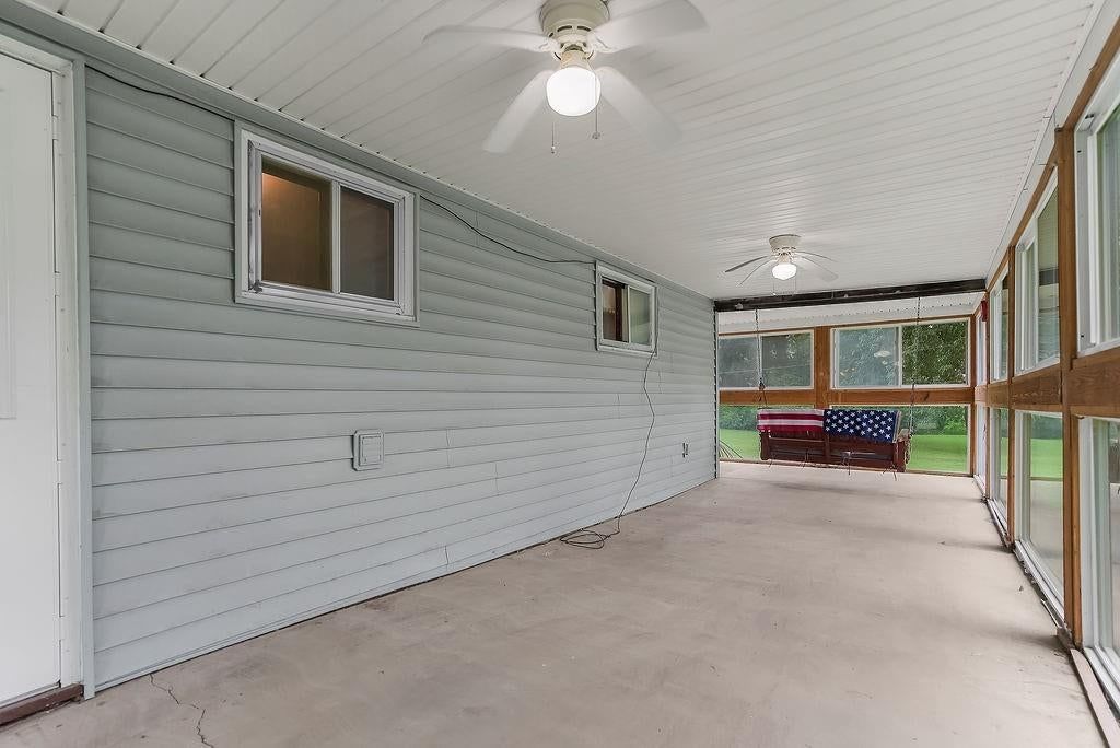 704 E Shawnee Street — photo 14