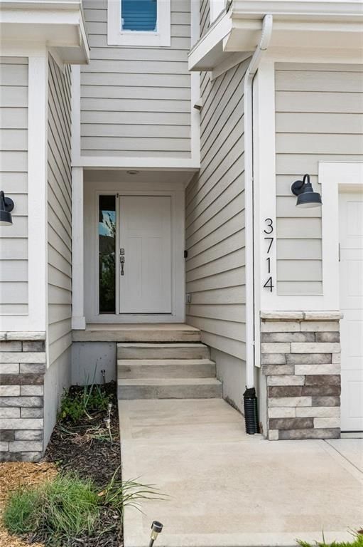 3714 SW Walsh Drive — photo 3