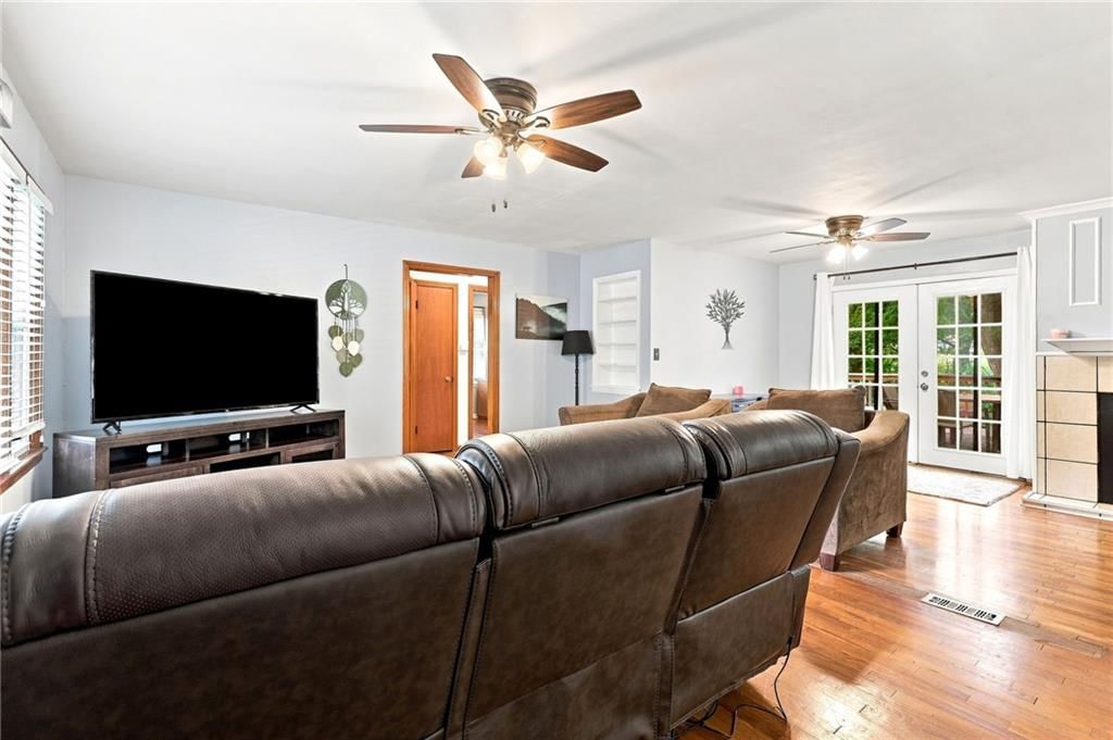 7306 Dearborn Street — photo 13