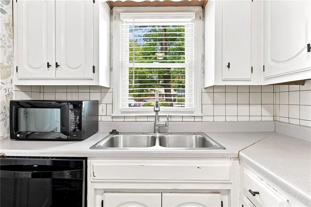 7306 Dearborn Street — photo 17