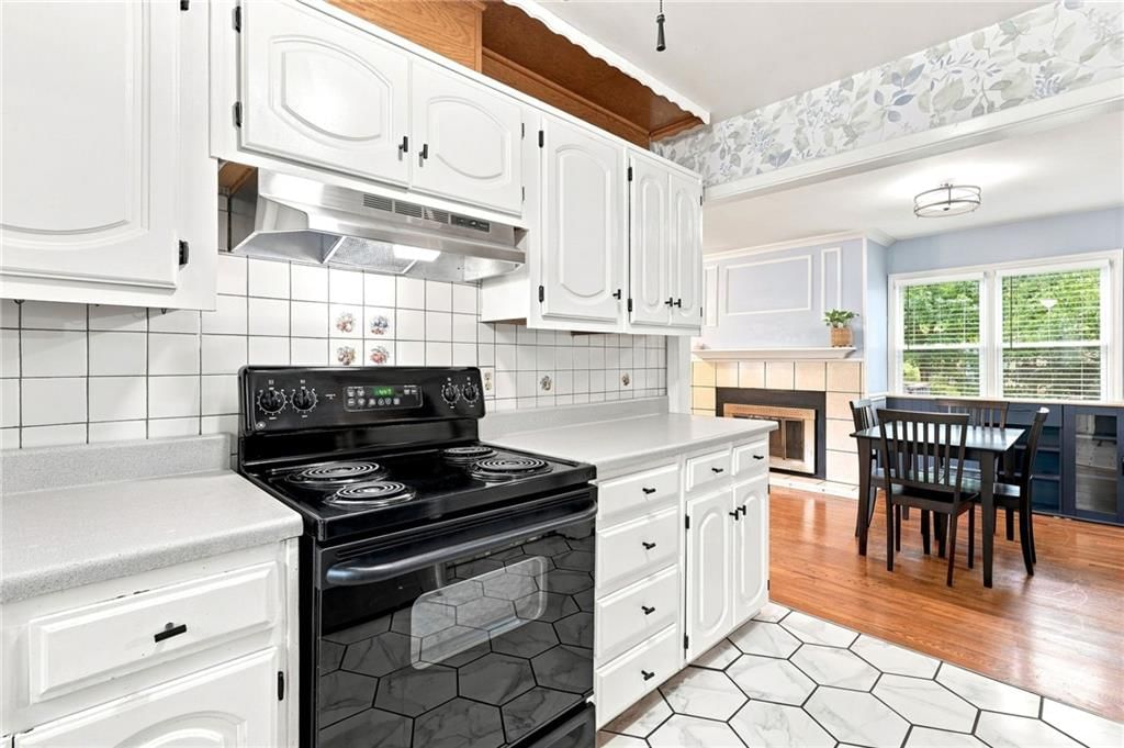 7306 Dearborn Street — photo 18