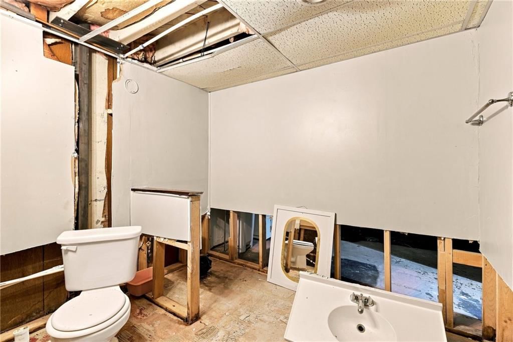 7306 Dearborn Street — photo 25