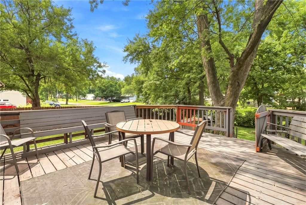 7306 Dearborn Street — photo 31