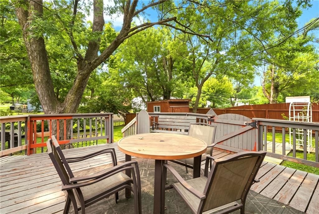 7306 Dearborn Street — photo 32