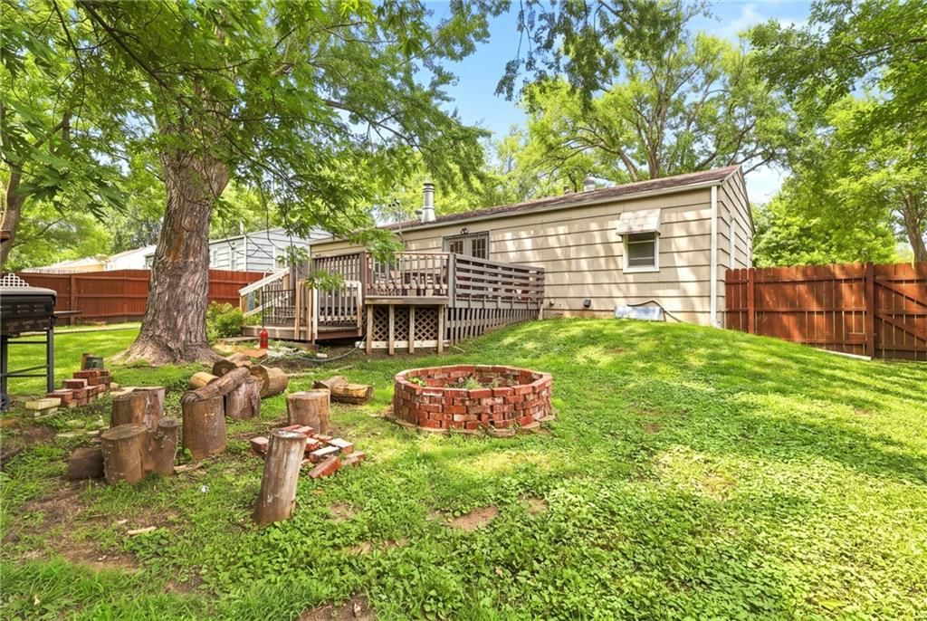 7306 Dearborn Street — photo 35
