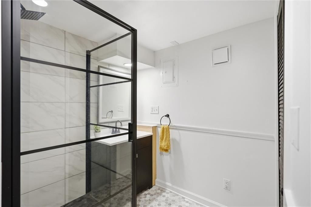 2514 NE 76th Street — photo 16