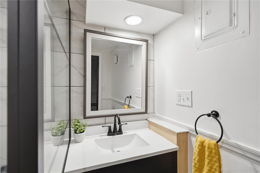 2514 NE 76th Street — photo 17