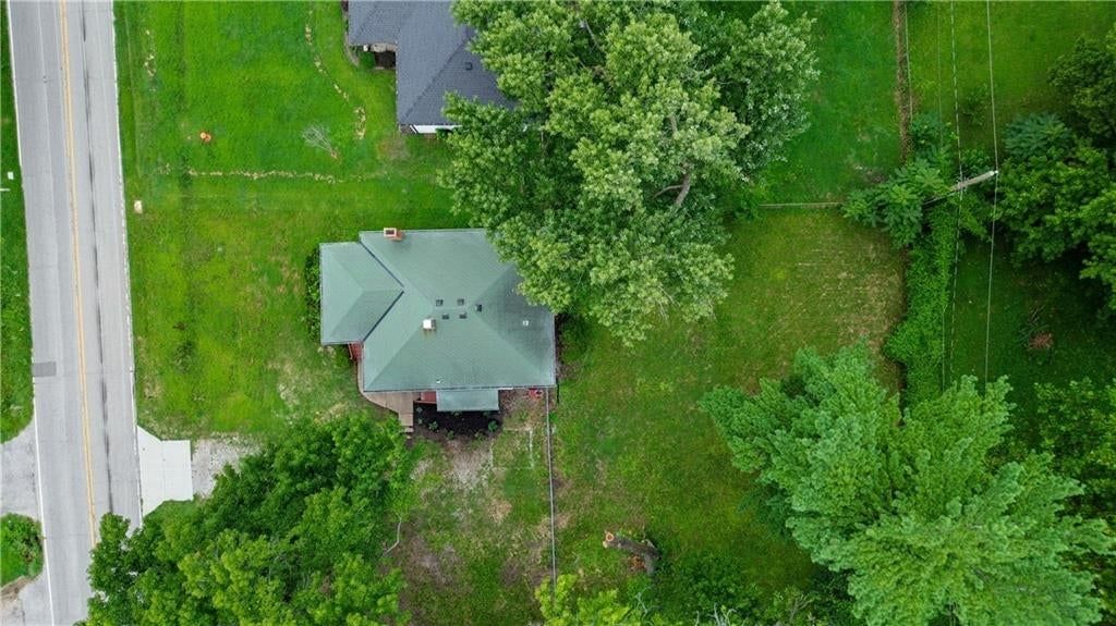 714 E Gudgell Avenue — photo 2