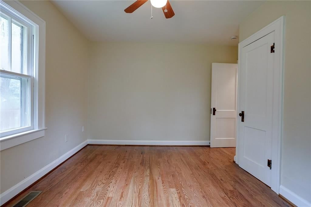 714 E Gudgell Avenue — photo 14
