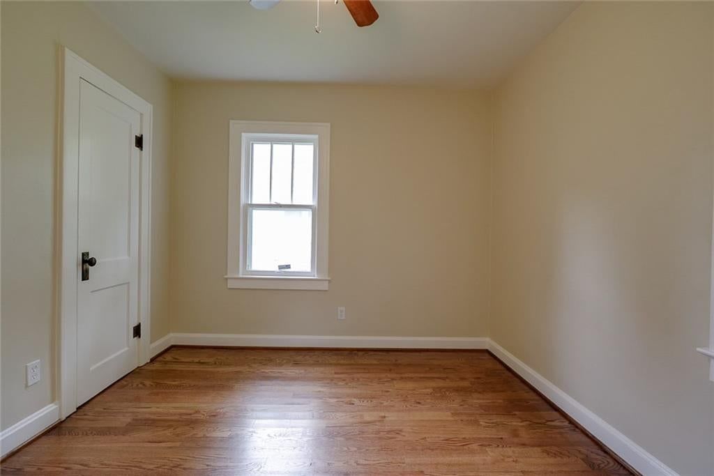 714 E Gudgell Avenue — photo 15