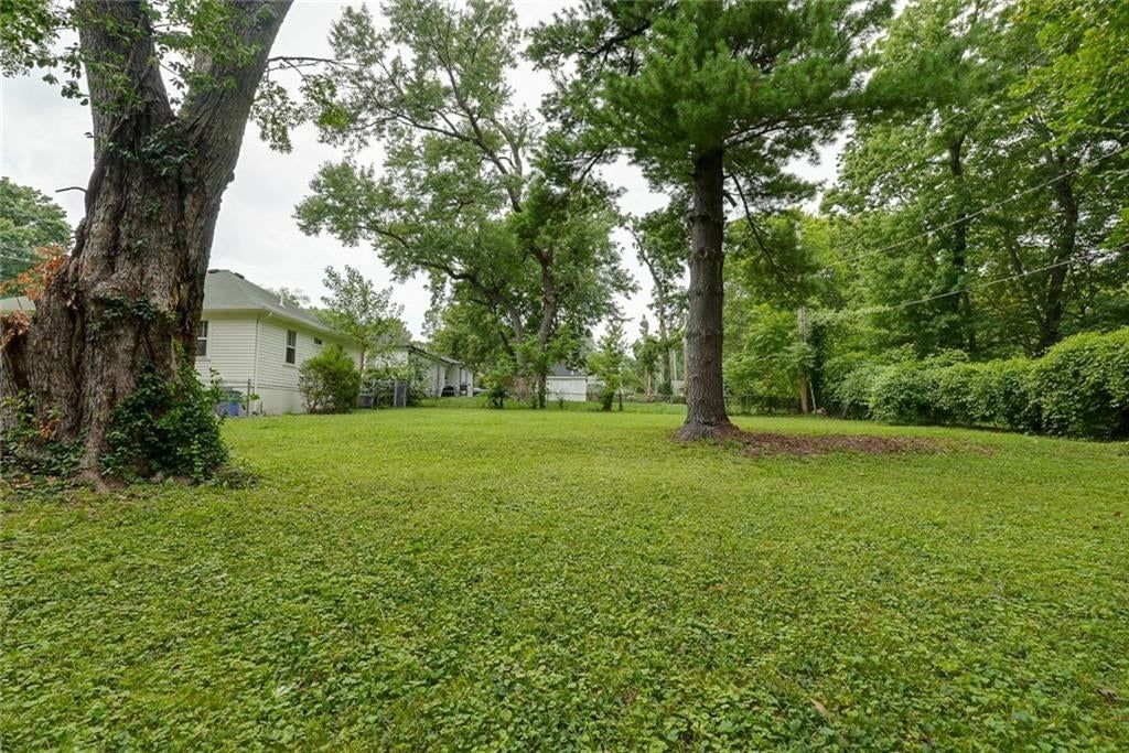 714 E Gudgell Avenue — photo 34