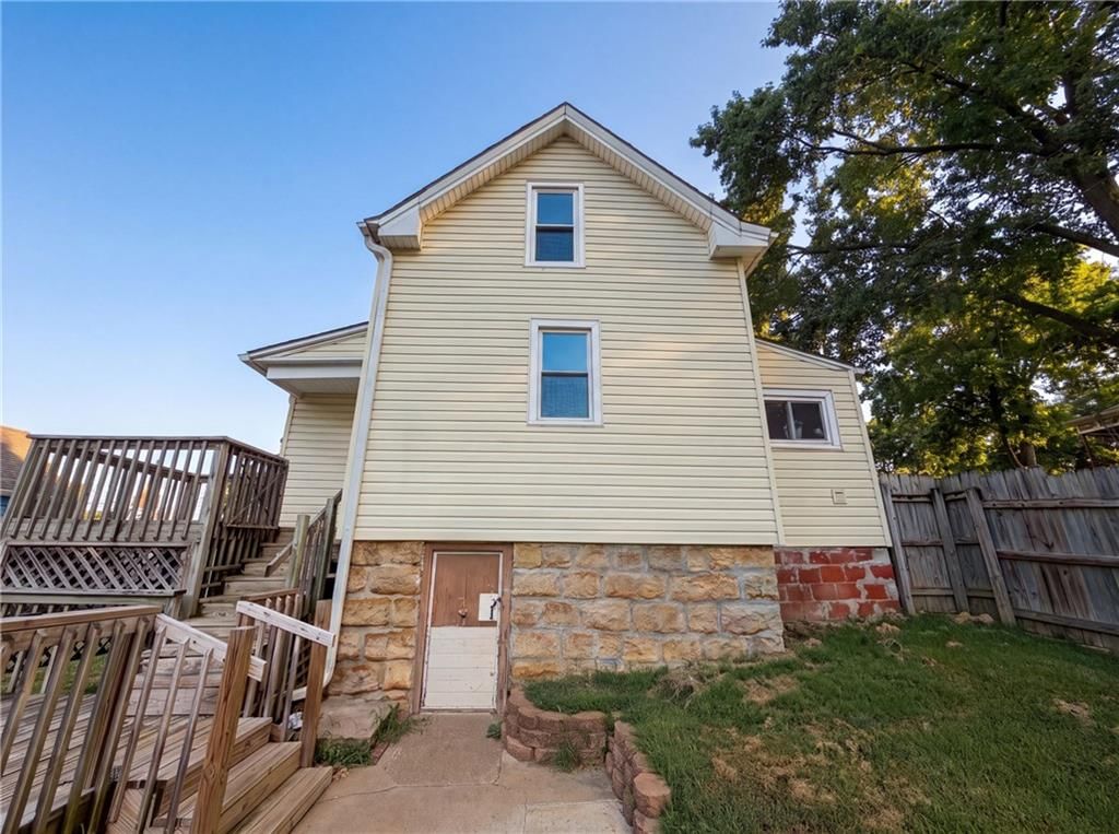 423 N Missouri Street — photo 5