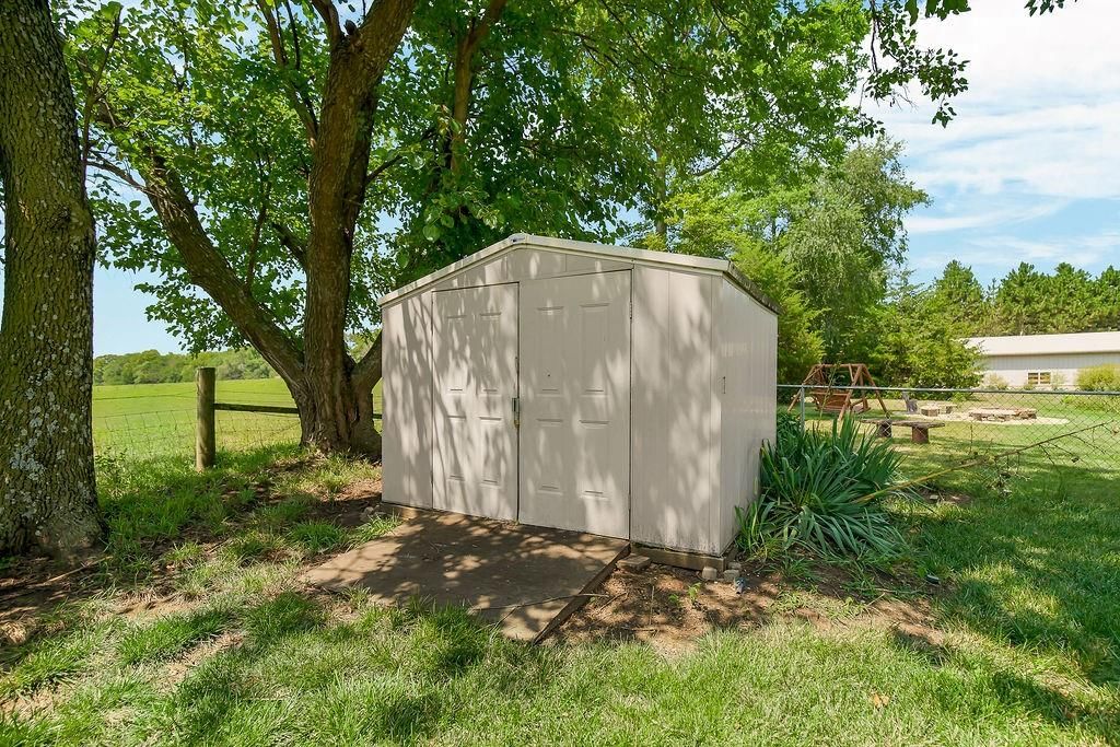 7368 SW Karen Road — photo 31