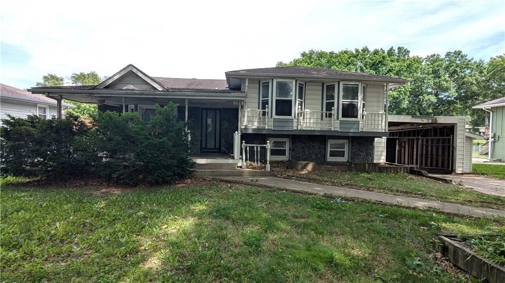 1209 SW Madison Street — photo 1