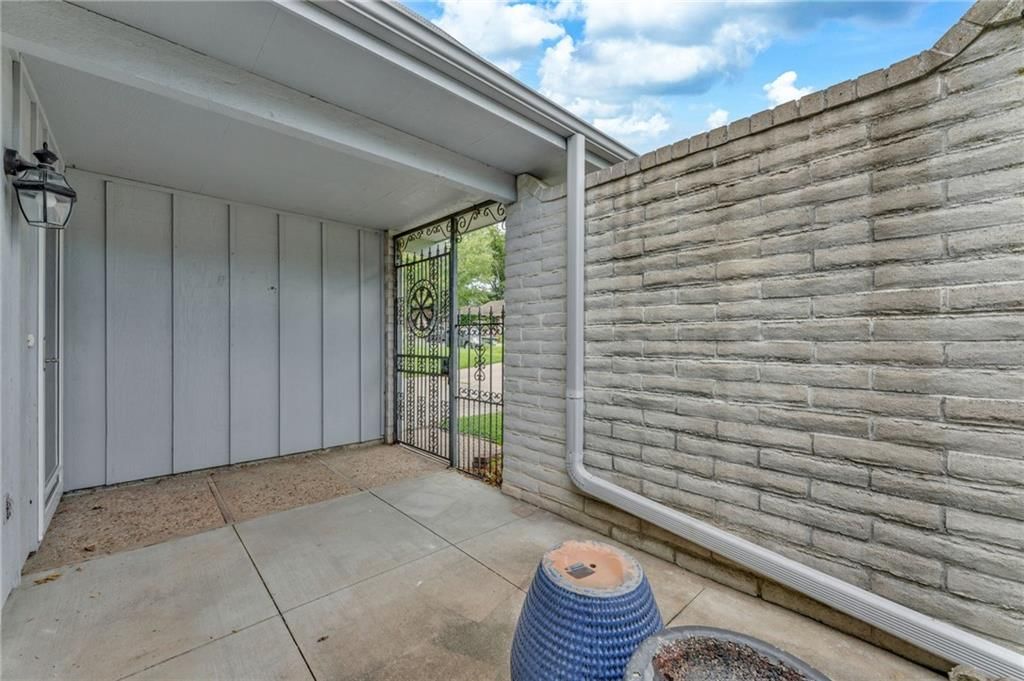 3563 SW Cambridge Avenue — photo 10
