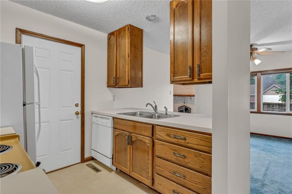 3563 SW Cambridge Avenue — photo 18