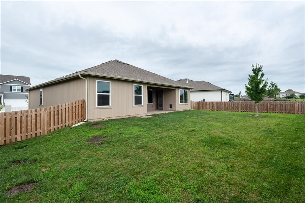 1606 Maci Drive — photo 26