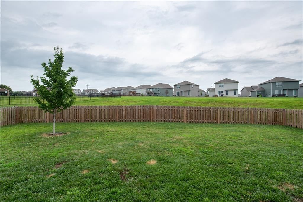 1606 Maci Drive — photo 31