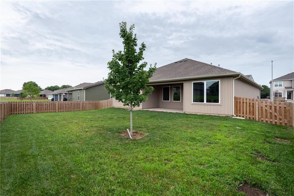1606 Maci Drive — photo 34