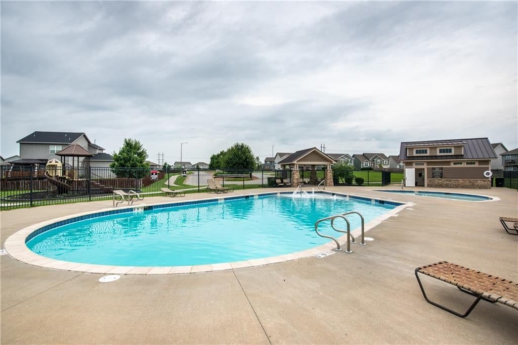 1606 Maci Drive — photo 36