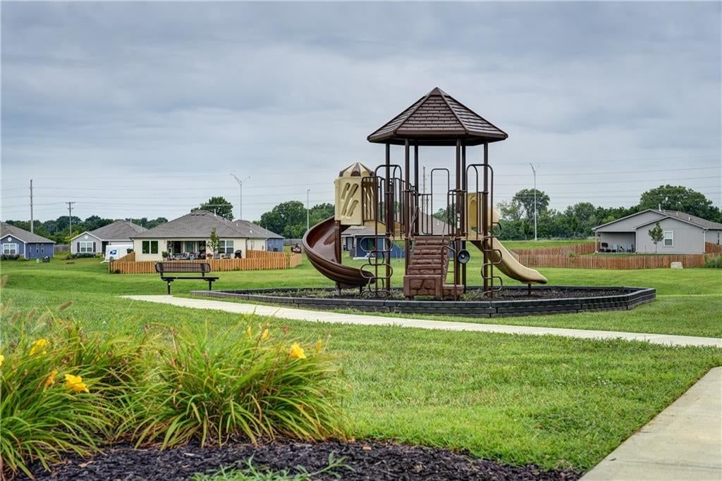 1606 Maci Drive — photo 40