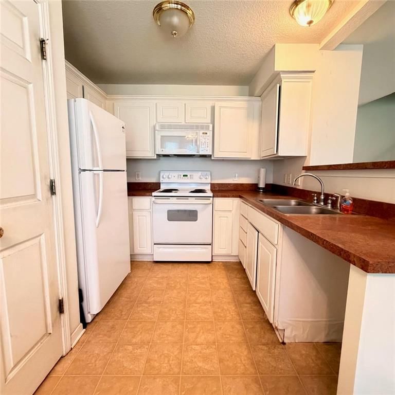 9810 NE 98th Terrace — photo 5