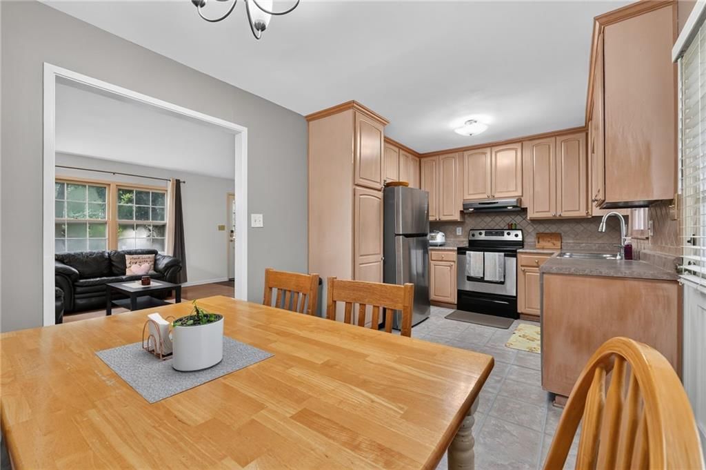 8344 England Street — photo 8