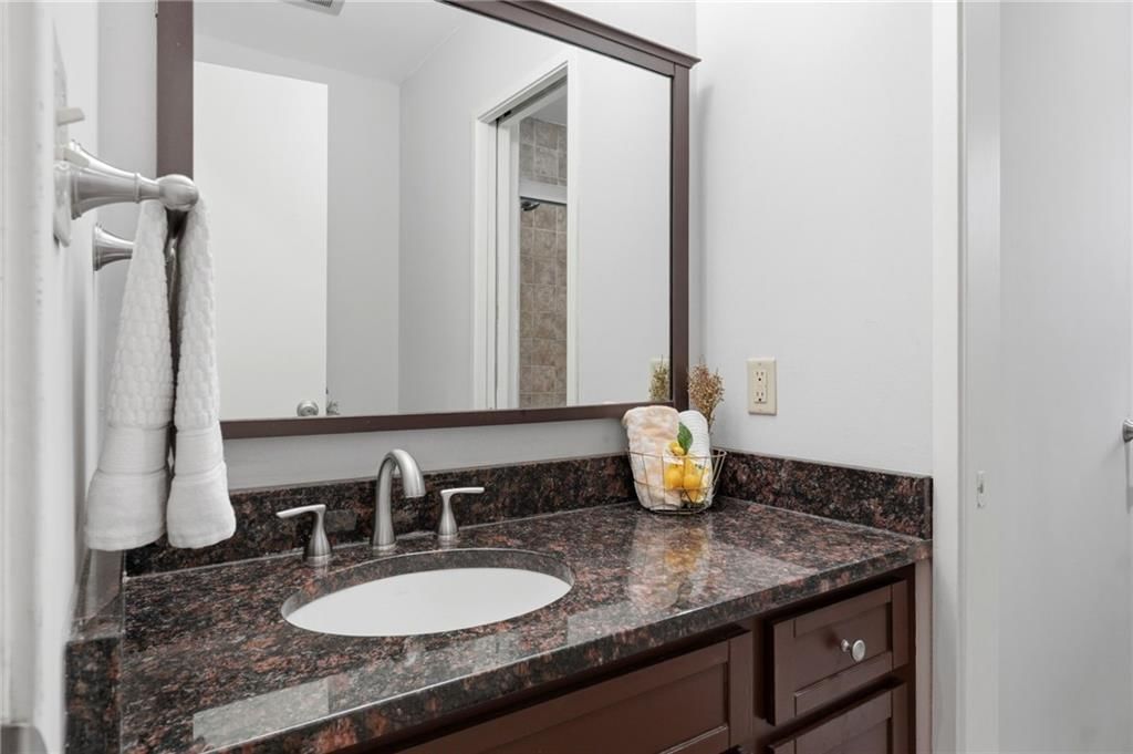 8344 England Street — photo 12