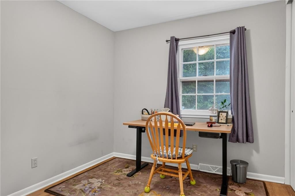 8344 England Street — photo 15