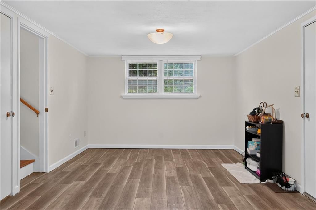 8344 England Street — photo 19