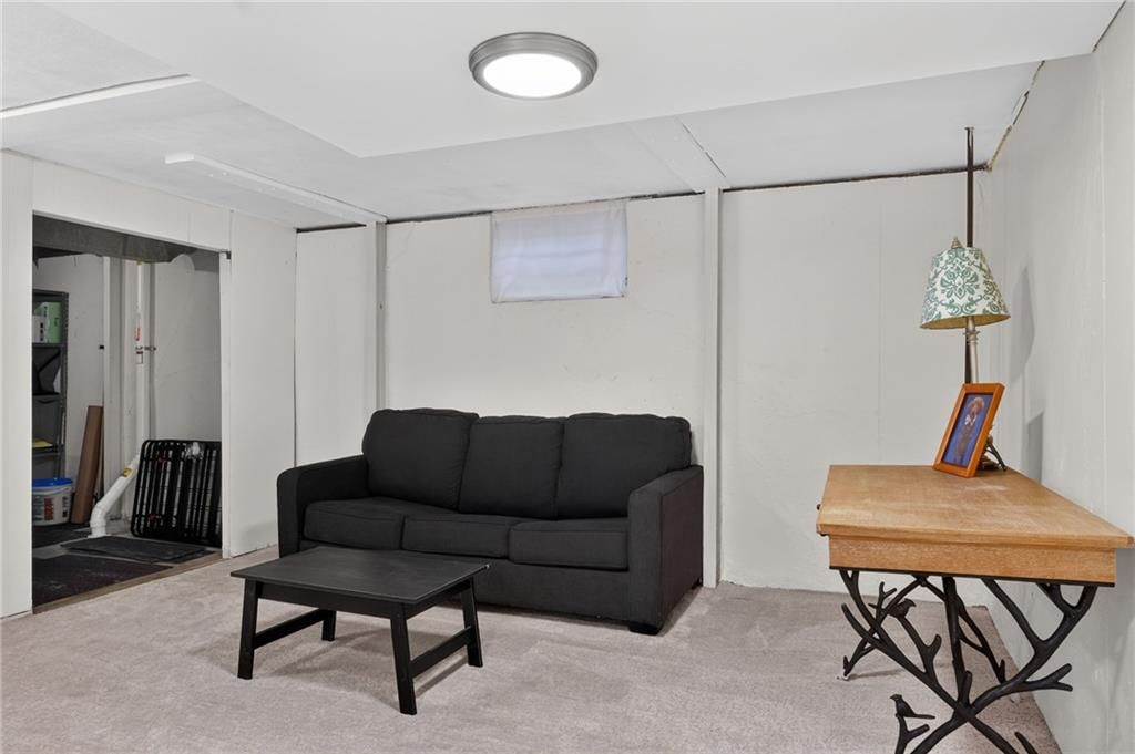 8344 England Street — photo 20