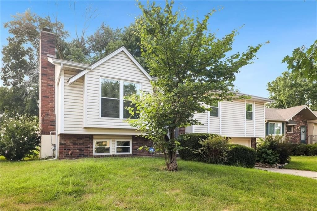 3008 S Bryn Mawr Drive — photo 3
