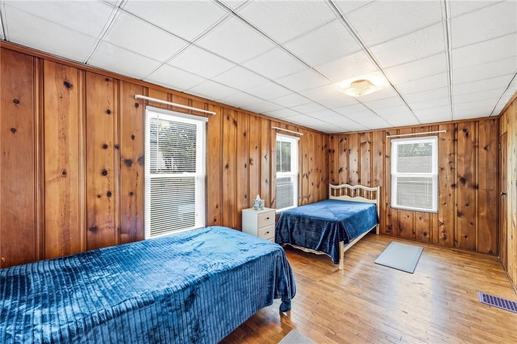 4515 Cambridge Street — photo 27