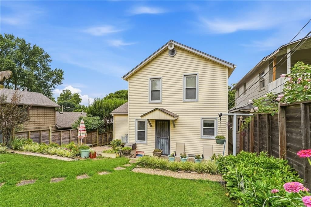 4515 Cambridge Street — photo 35
