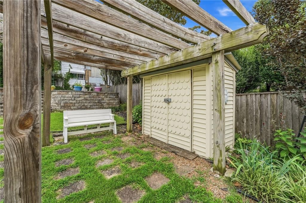 4515 Cambridge Street — photo 38