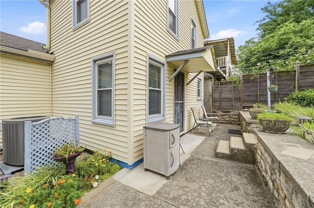4515 Cambridge Street — photo 40