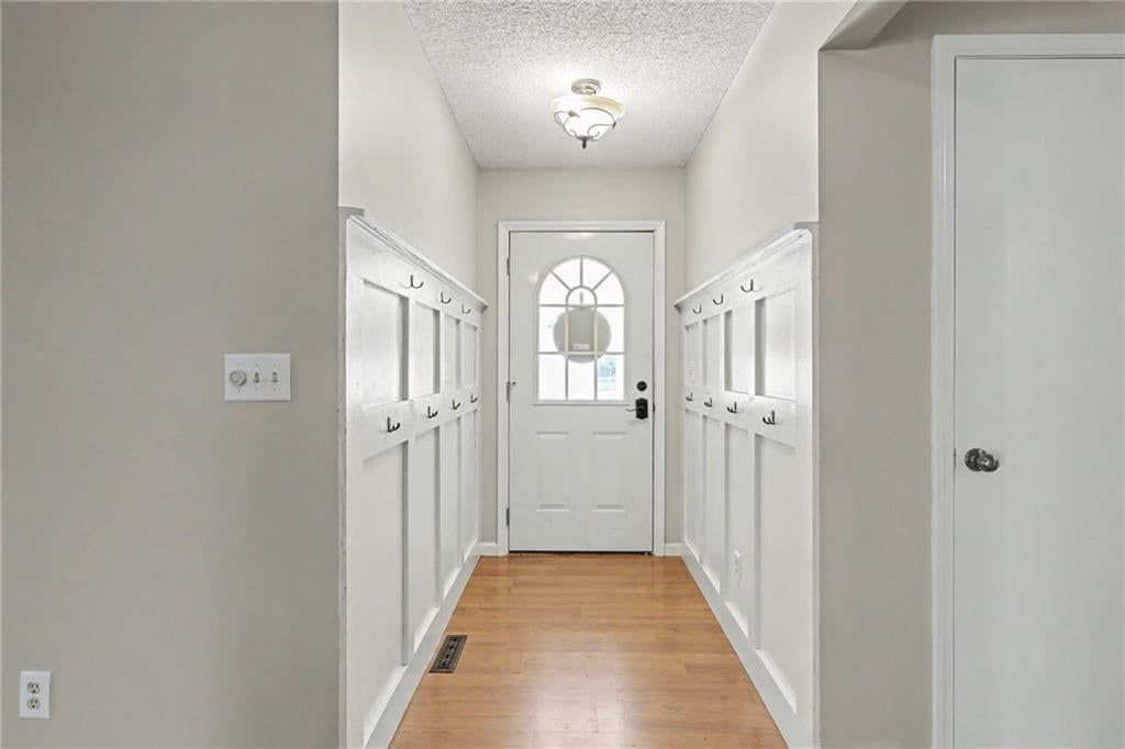 17 Sandi Circle — photo 3