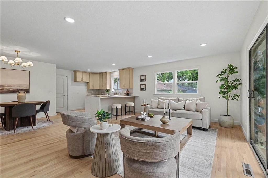 7216 Beverly Street — photo 4