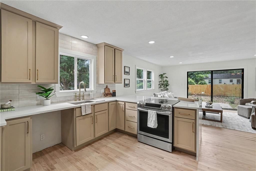7216 Beverly Street — photo 8