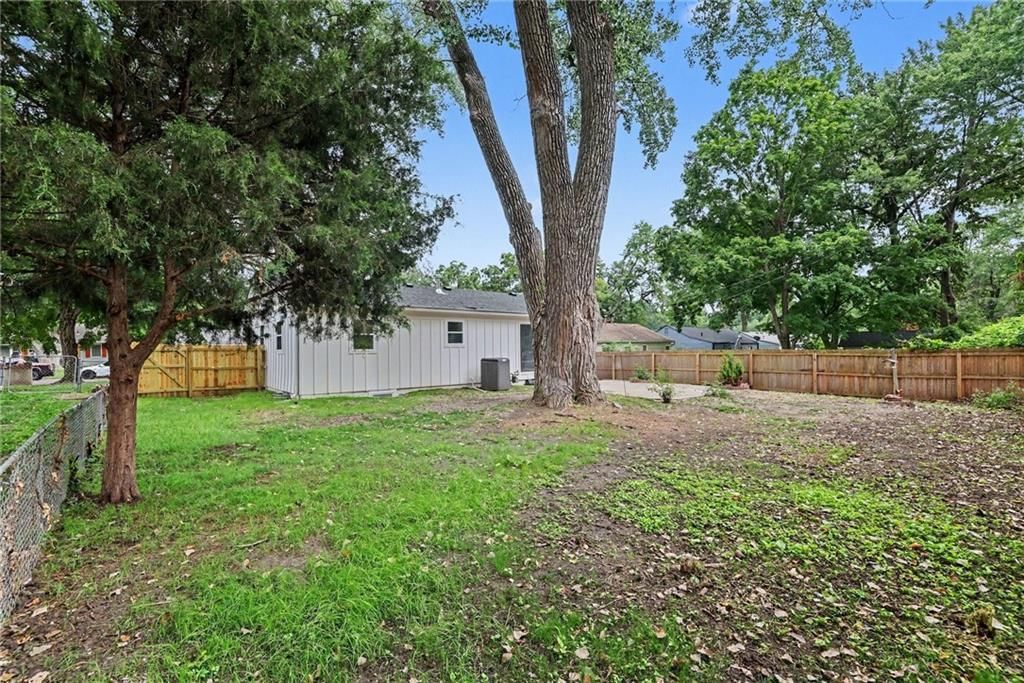 7216 Beverly Street — photo 27