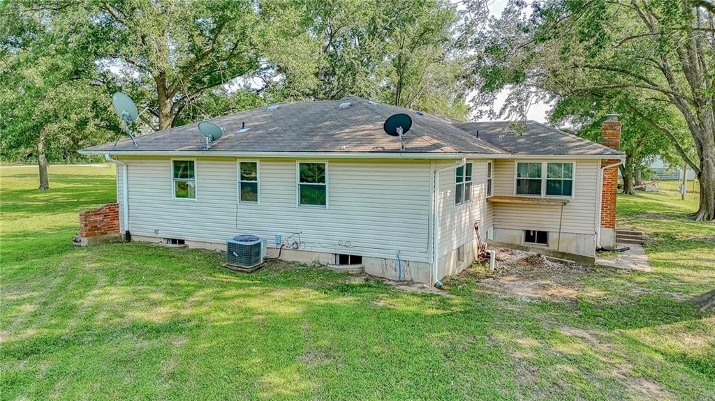 740 NW 1101st Road — photo 28