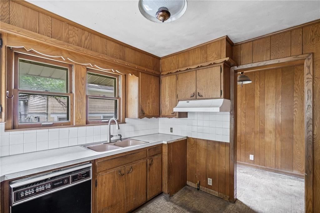 4219 Terrace Street — photo 17