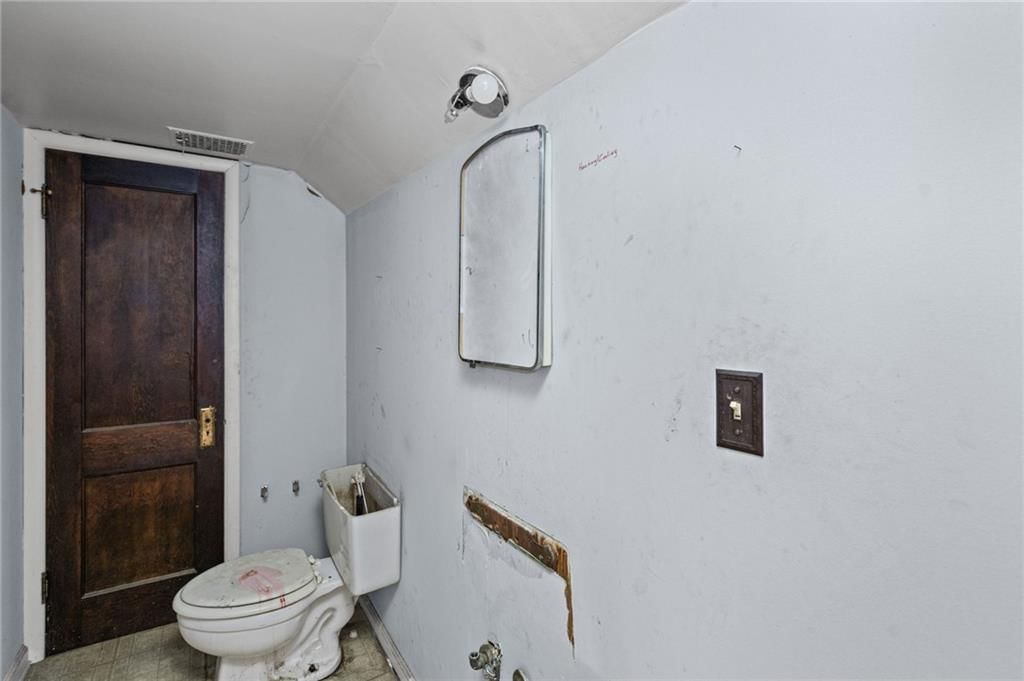 4219 Terrace Street — photo 26