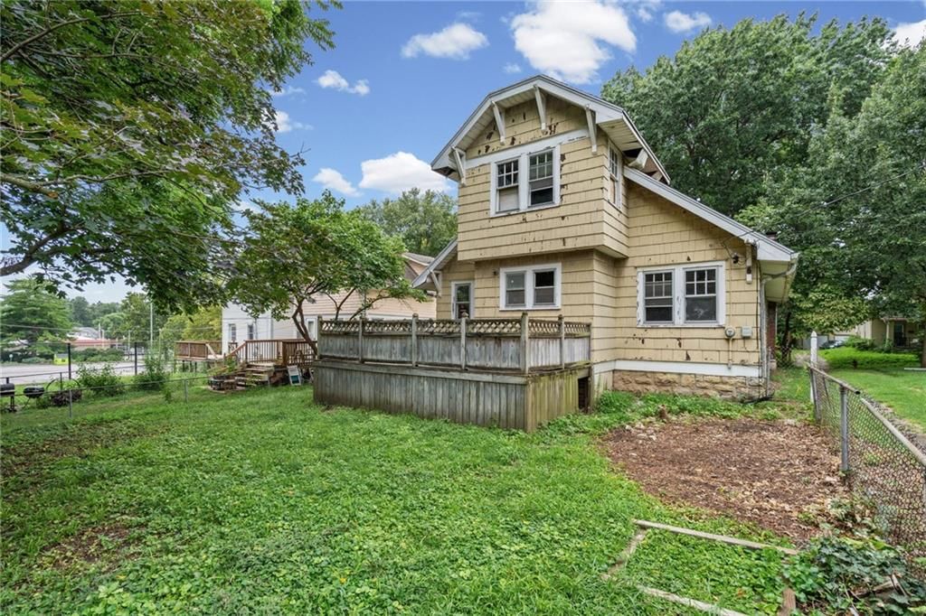 4219 Terrace Street — photo 28