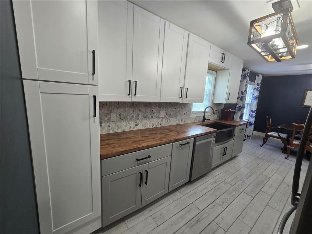 4835 NE Sherwood Drive — photo 7