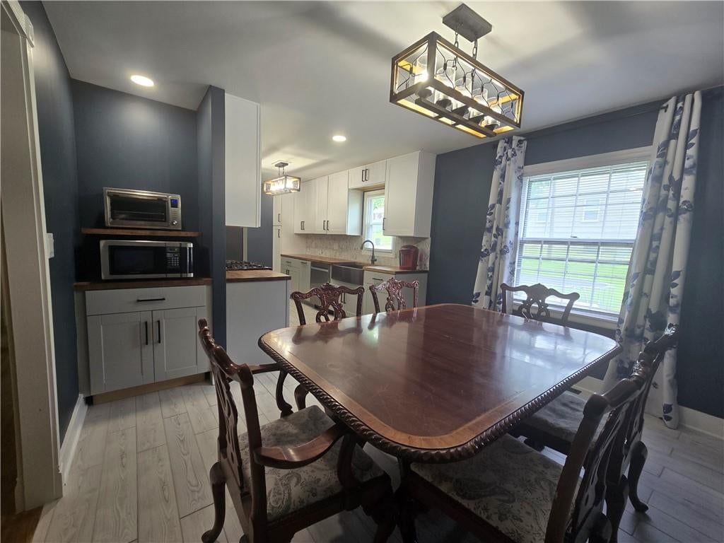4835 NE Sherwood Drive — photo 9