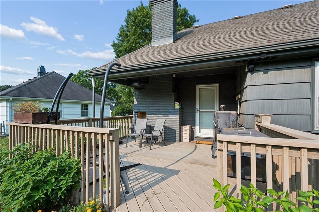 4835 NE Sherwood Drive — photo 30