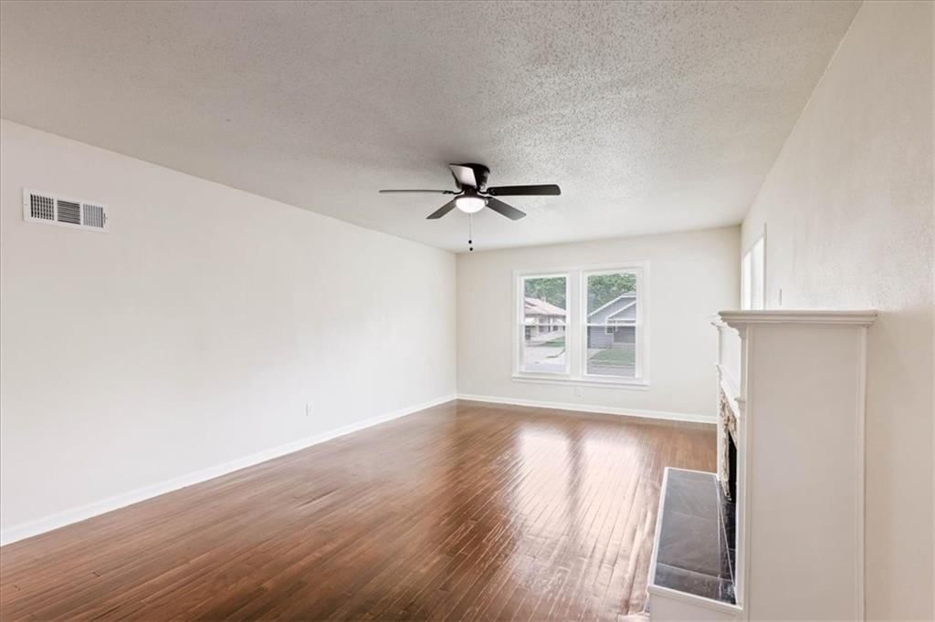 3646 Askew Avenue — photo 4
