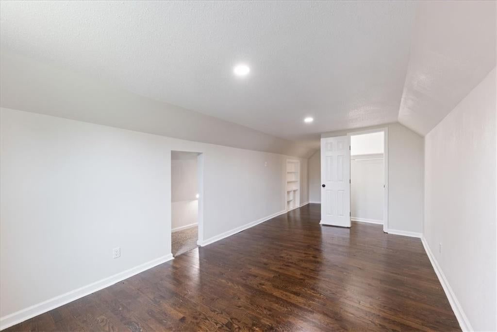 3646 Askew Avenue — photo 27